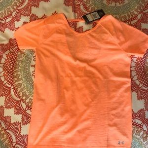 #2 UNDER ARMOUR work out shirt